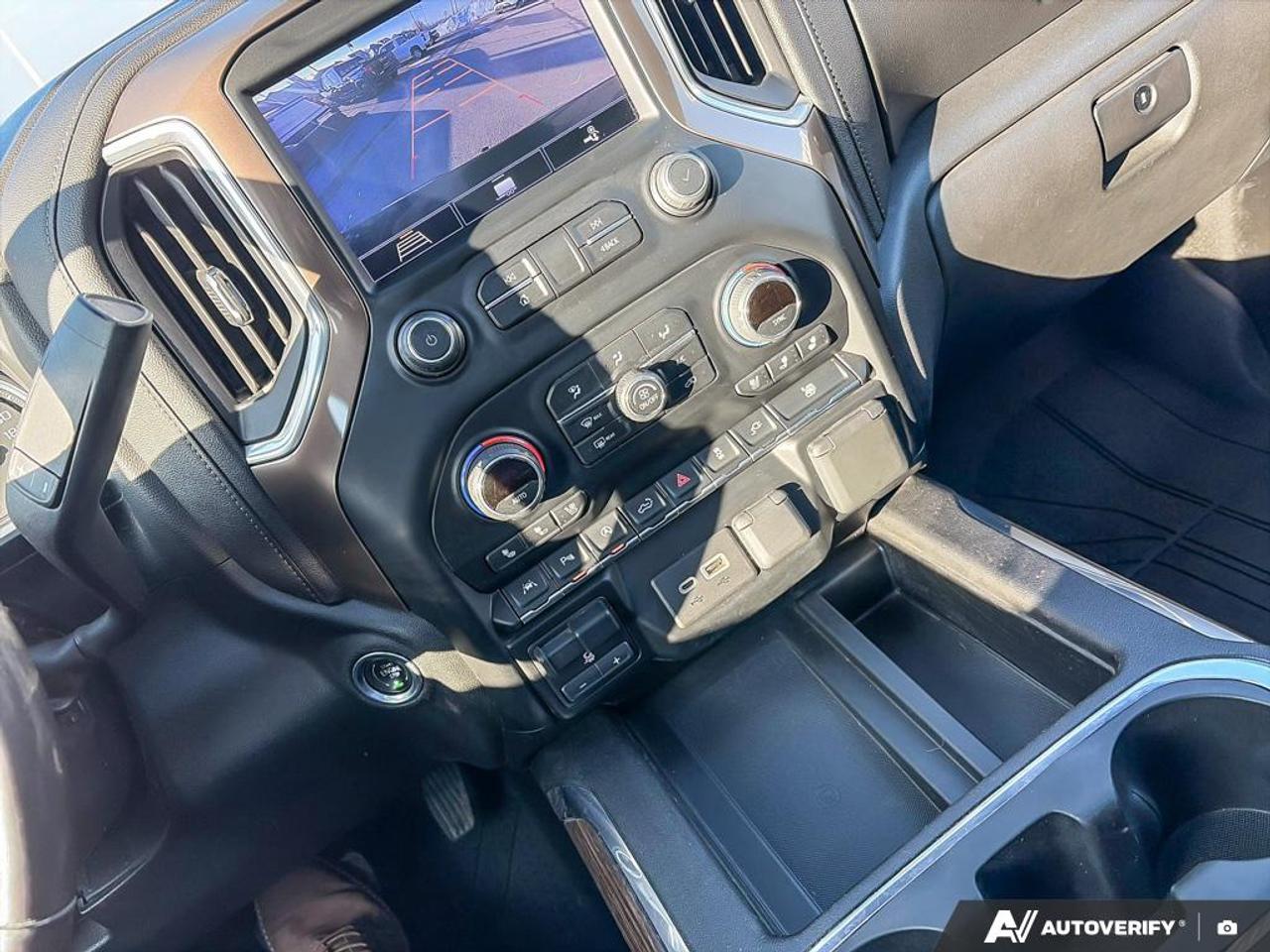 2020 Chevrolet Silverado 1500 High Country 22 INCH WHEELS |HEATED AND VENTILATED SEATS | POWE Photo