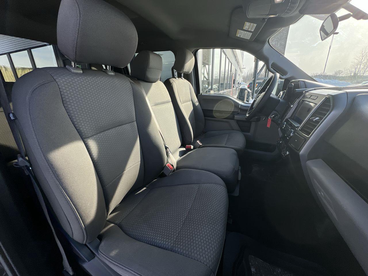 2020 Ford F-150 XLT 4X4, BACK UP CAMERA, SIRIUS XM, POWER WINDOWS!! Photo