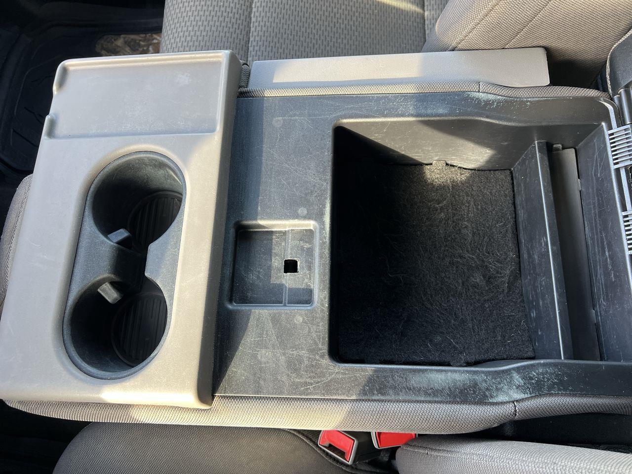 2020 Ford F-150 XLT 4X4, BACK UP CAMERA, SIRIUS XM, POWER WINDOWS!! Photo