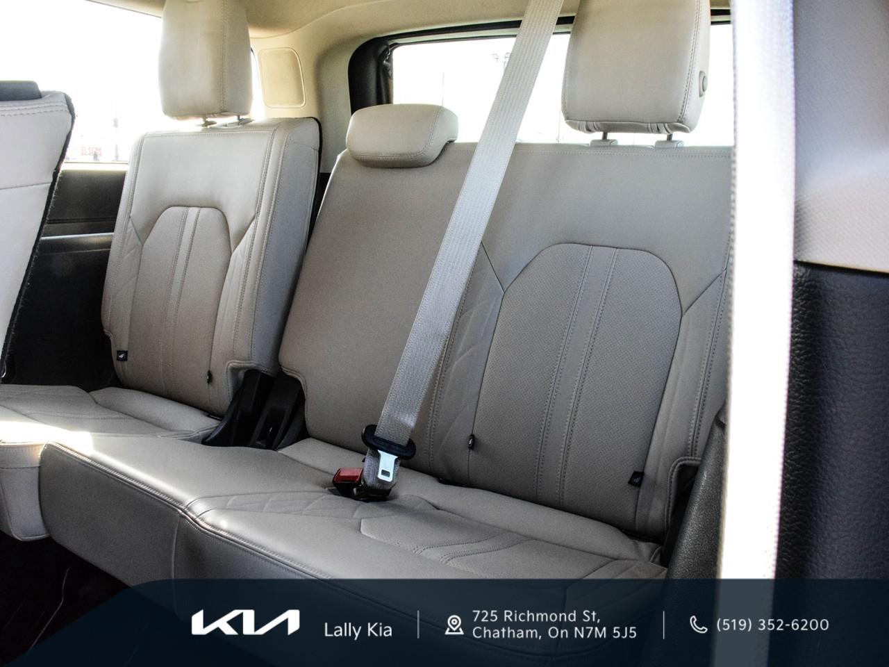 2023 Ford Expedition Max Platinum New Arrival | Local Trade | Clean CarFax | Loaded Photo