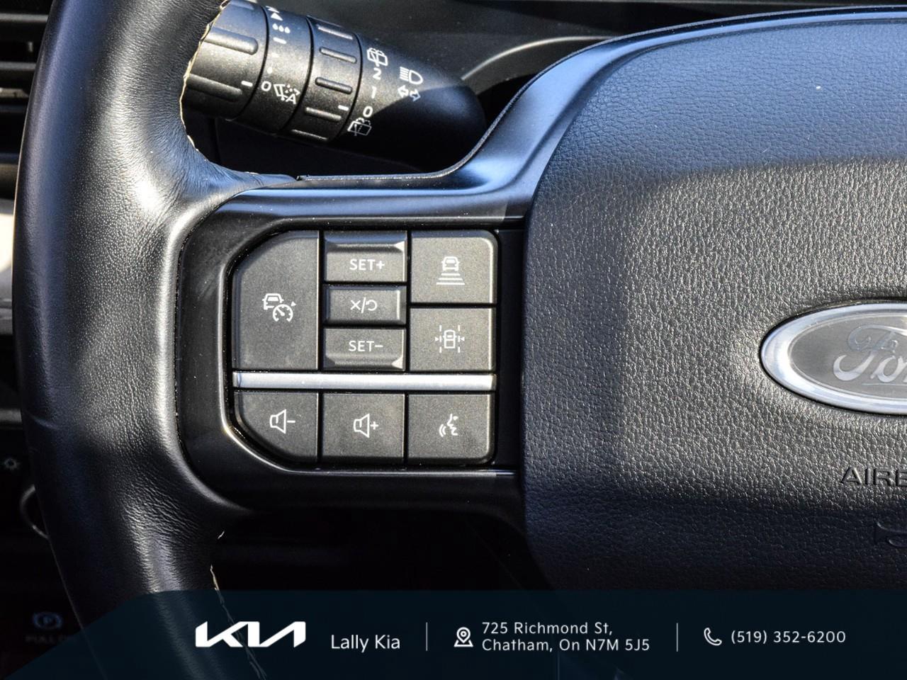 2023 Ford Expedition Max Platinum New Arrival | Local Trade | Clean CarFax | Loaded Photo