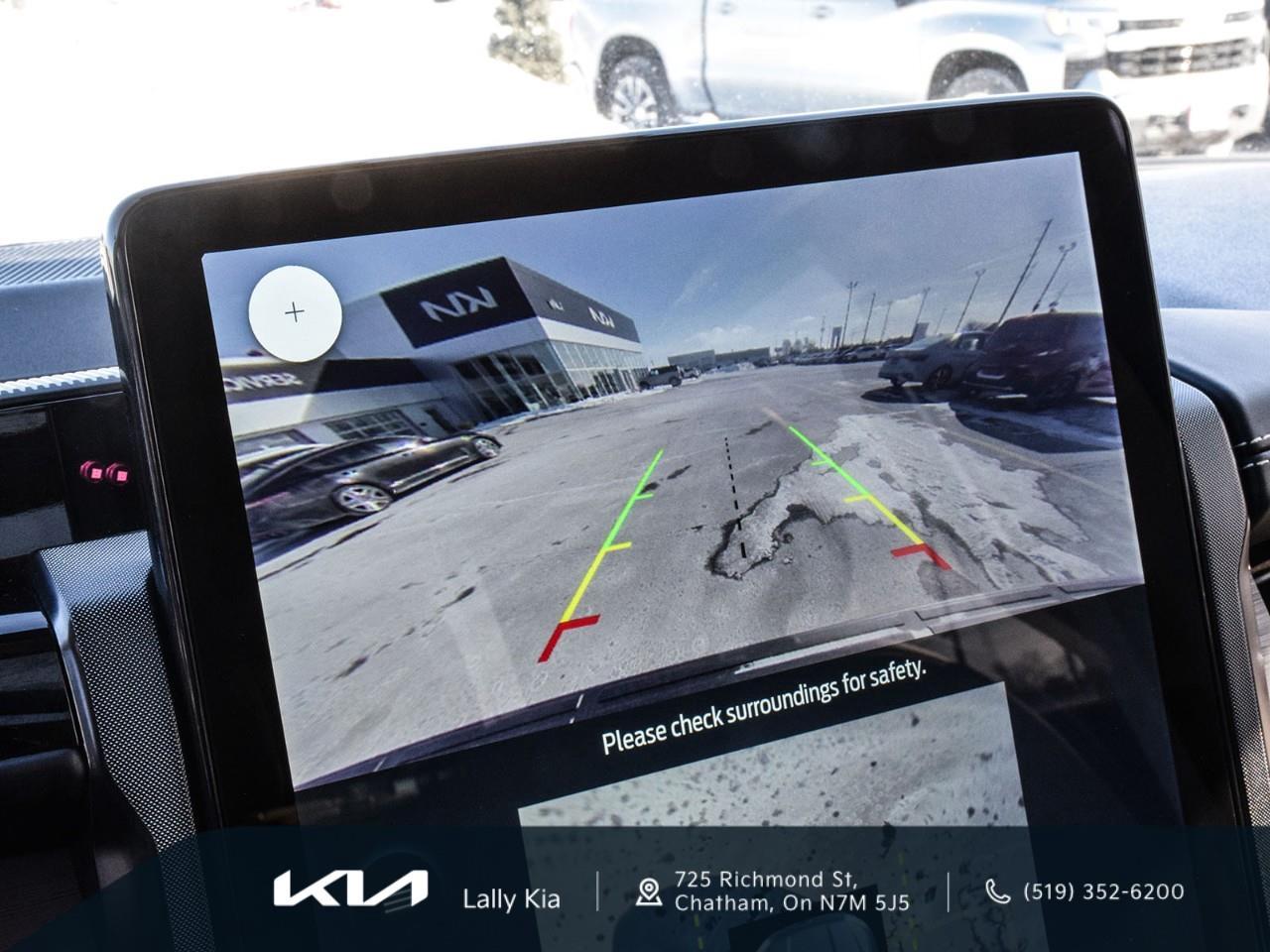 2023 Ford Expedition Max Platinum New Arrival | Local Trade | Clean CarFax | Loaded Photo