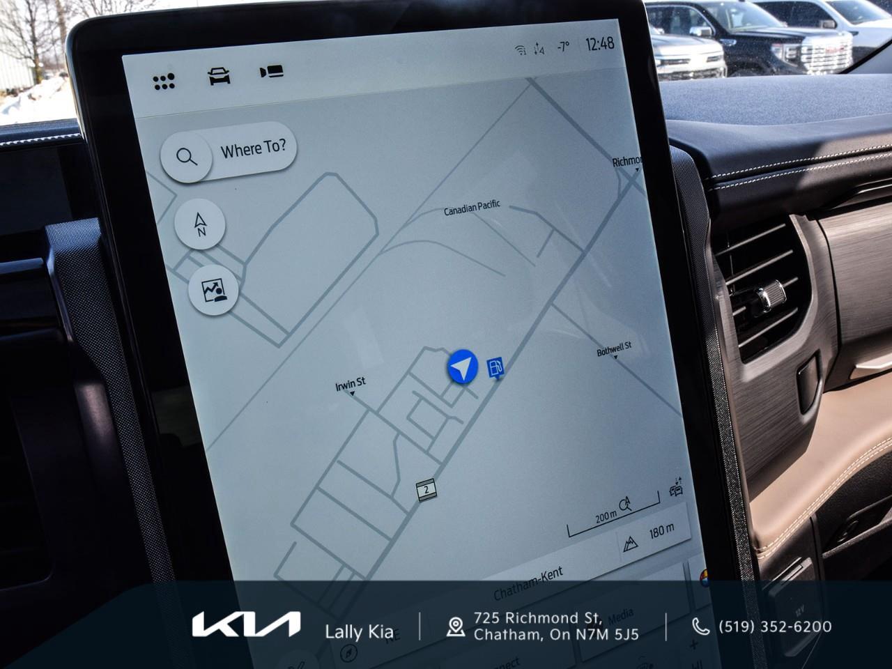 2023 Ford Expedition Max Platinum New Arrival | Local Trade | Clean CarFax | Loaded Photo