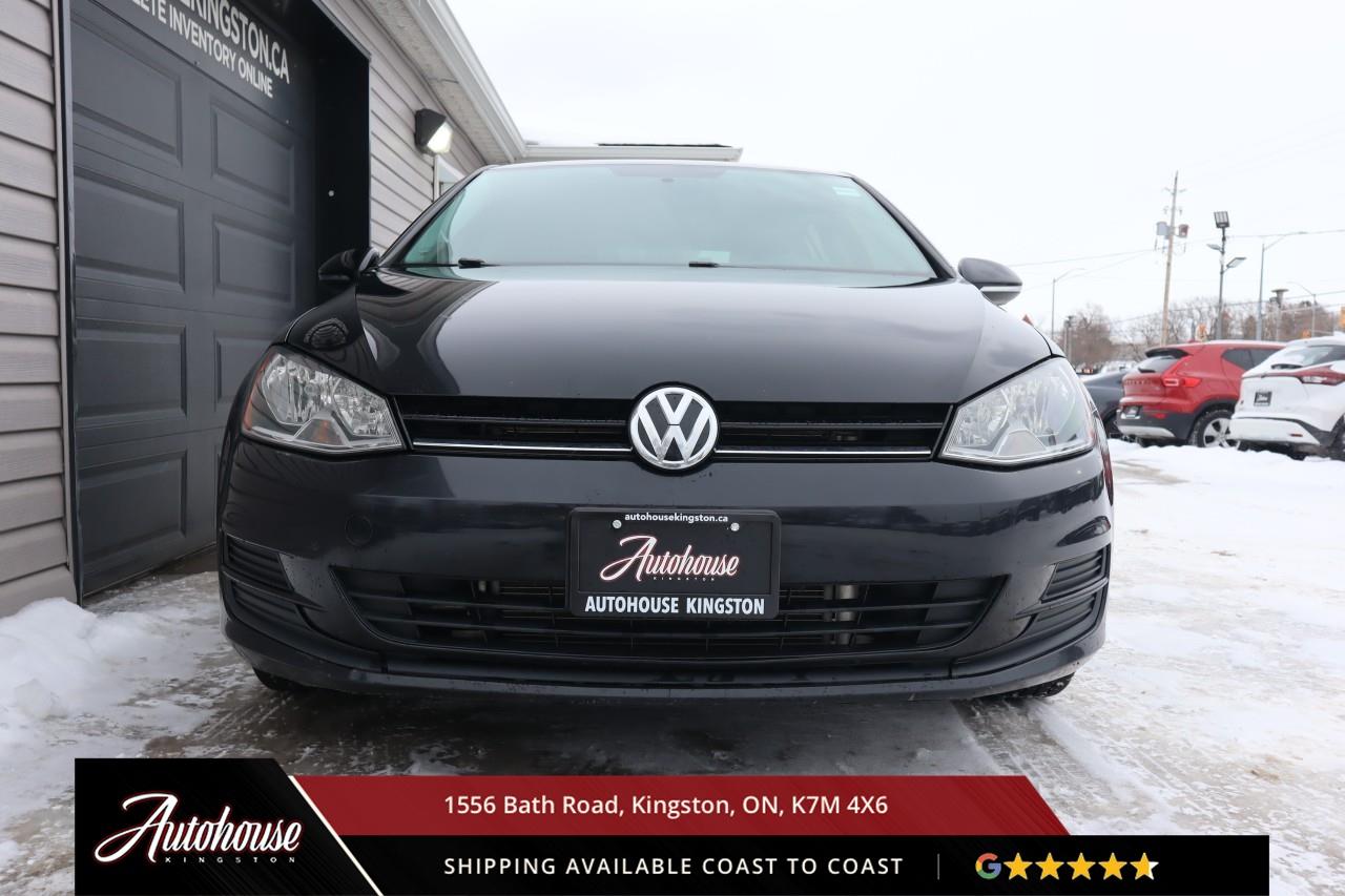 2017 Volkswagen Golf 1.8 TSI Comfortline REARVIEW CAMERA - TSI Photo