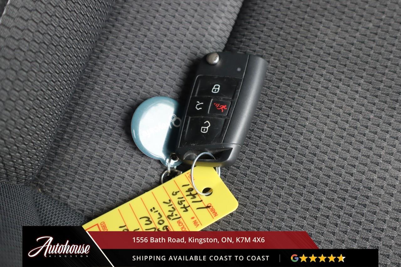 2017 Volkswagen Golf 1.8 TSI Comfortline REARVIEW CAMERA - TSI Photo