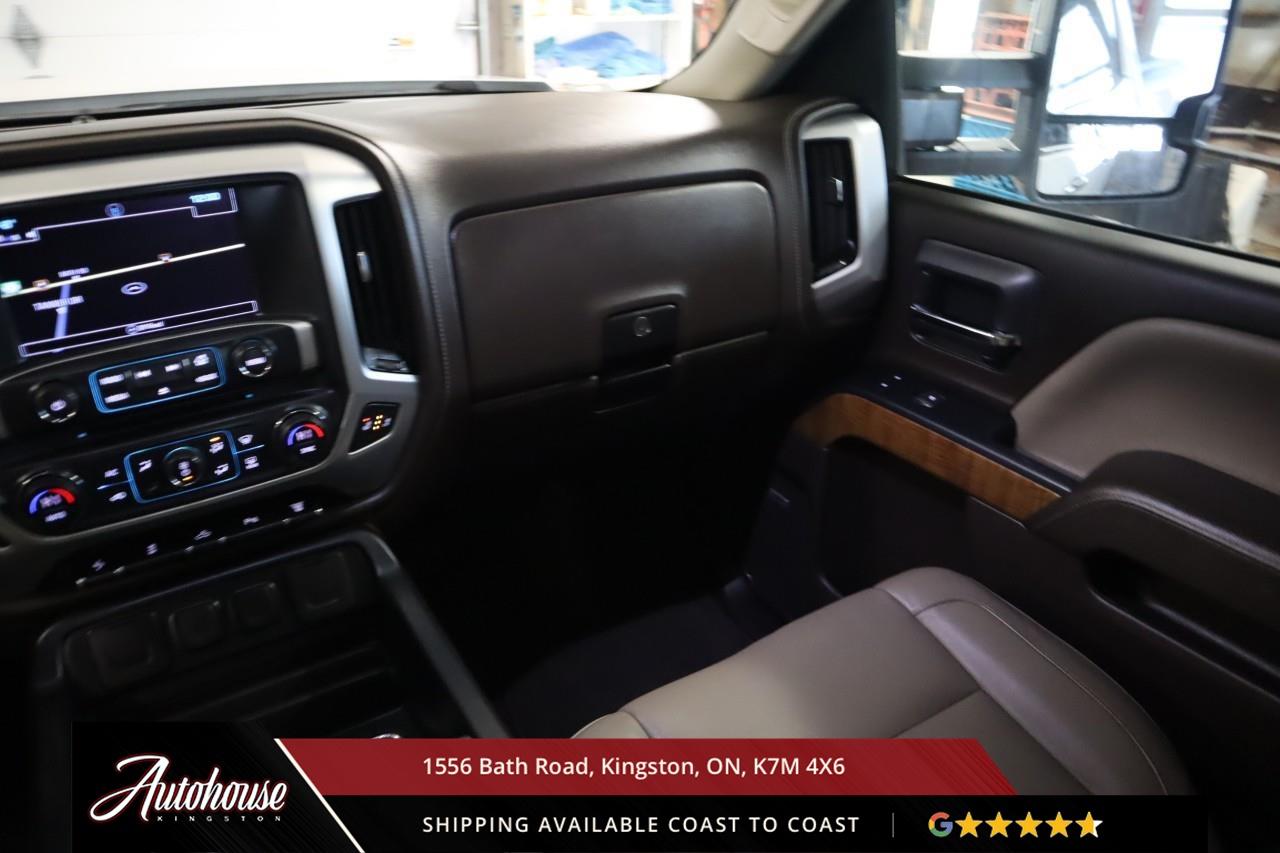 2019 GMC Sierra 3500 HD SLT NAVIGATION - 6.6L DIESEL Photo