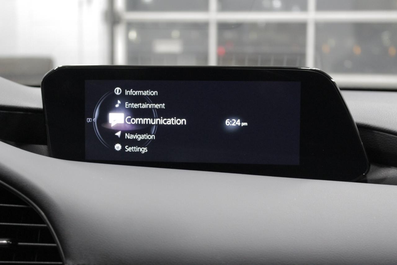 2023 Mazda MAZDA3 GT Photo