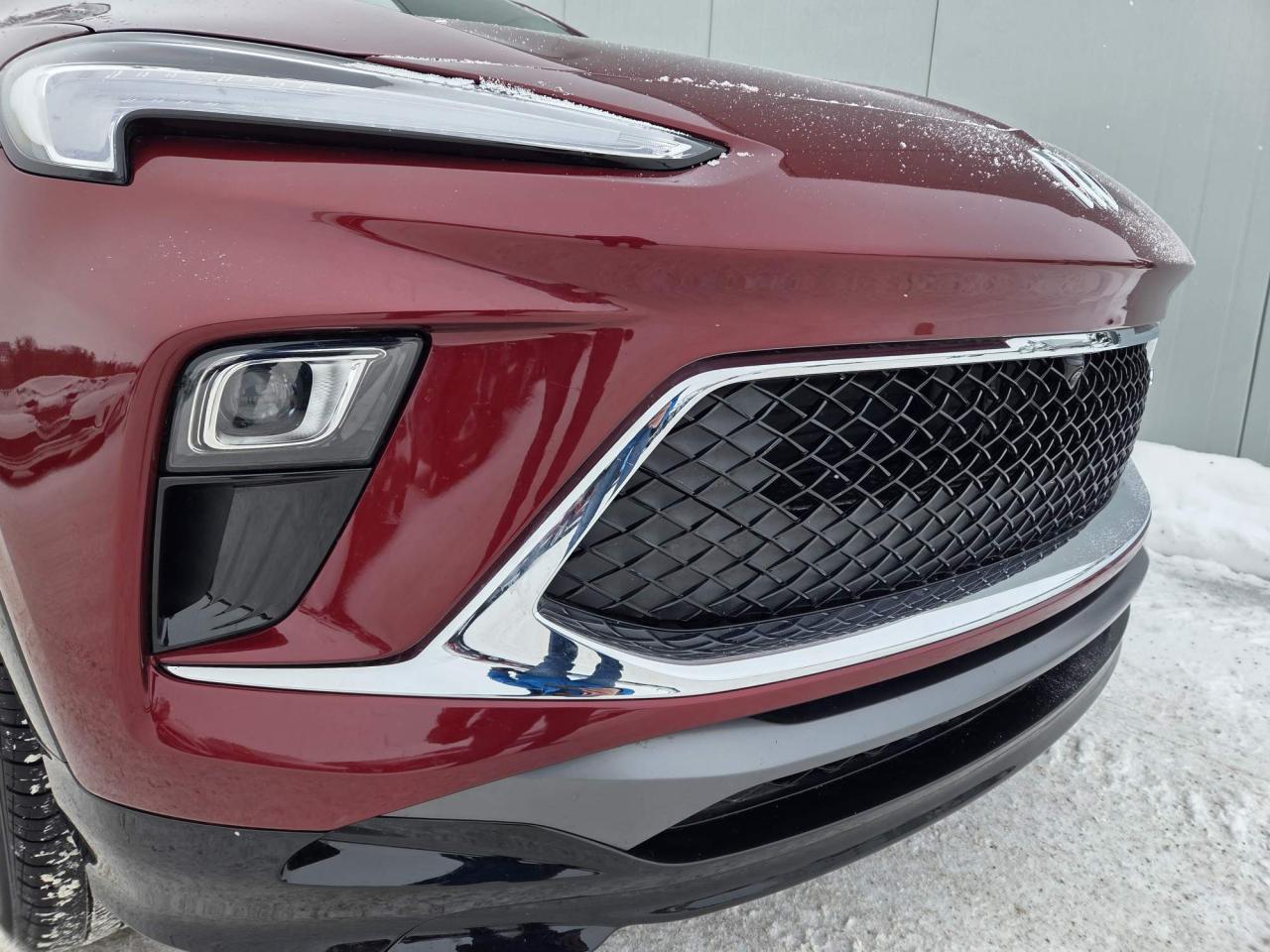 2025 Buick Encore GX Sport Touring Leather | Sunroof | Tech Pkg | 19" Wheels Photo