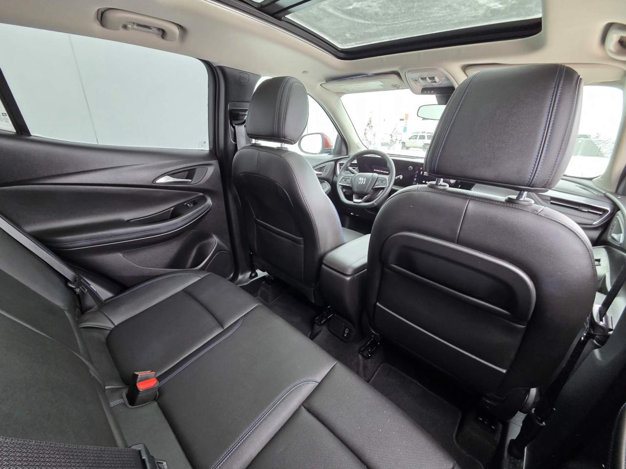 2025 Buick Encore GX Sport Touring Leather | Sunroof | Tech Pkg | 19" Wheels Photo