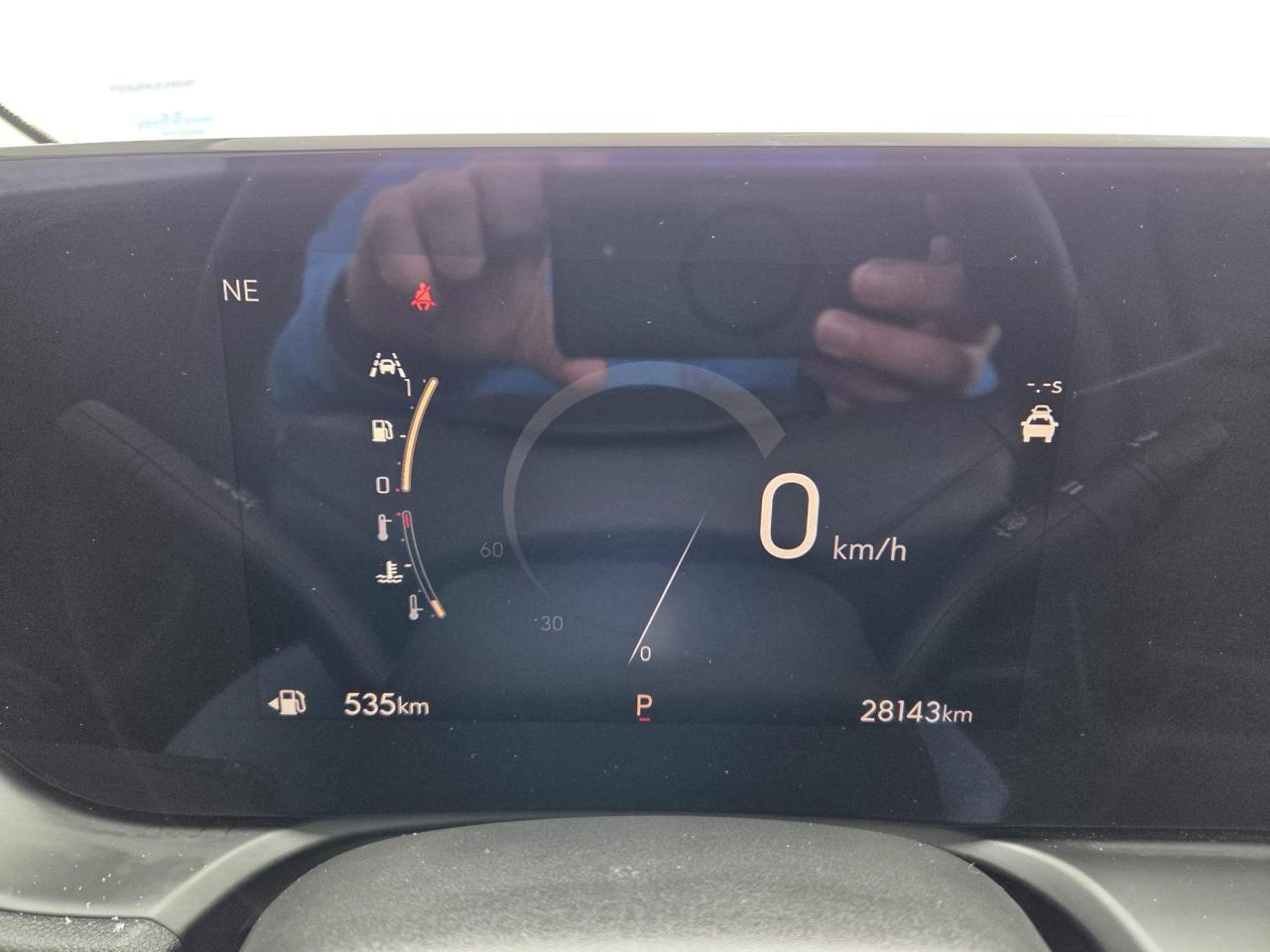 2025 Buick Encore GX Sport Touring Leather | Sunroof | Tech Pkg | 19" Wheels Photo