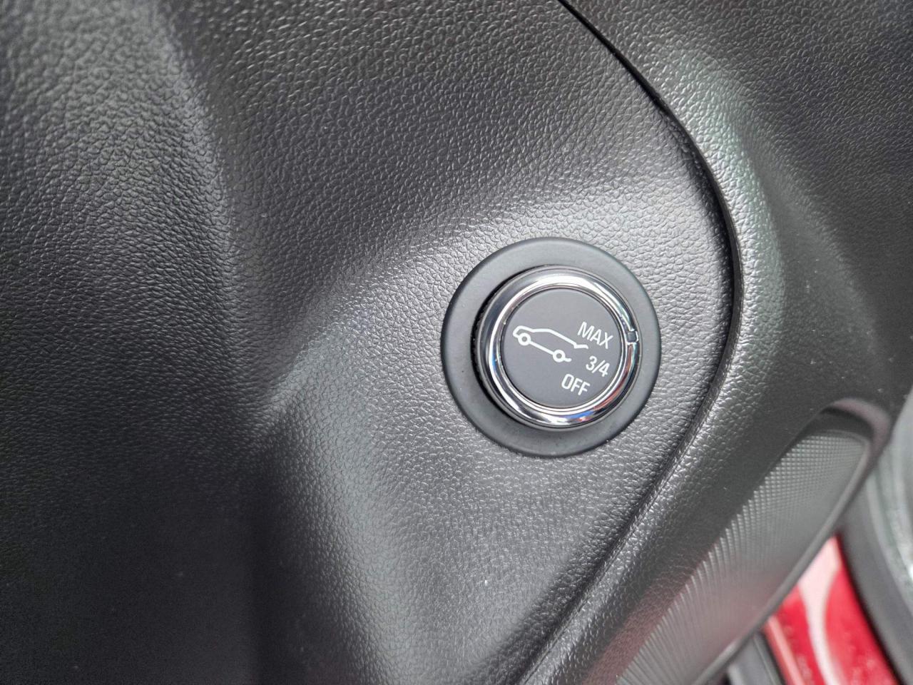 2025 Buick Encore GX Sport Touring Leather | Sunroof | Tech Pkg | 19" Wheels Photo