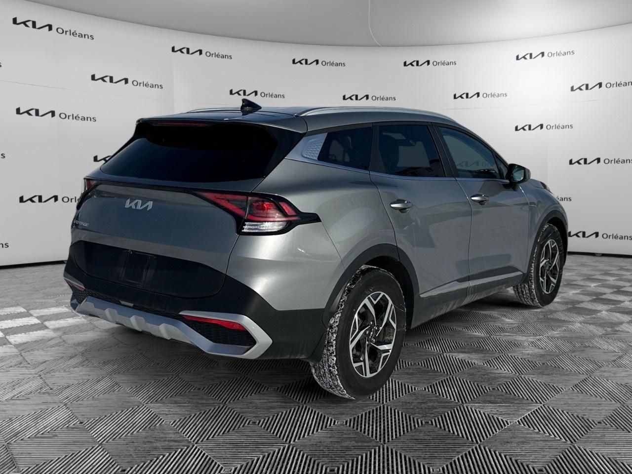 2023 Kia Sportage LX FWD Photo