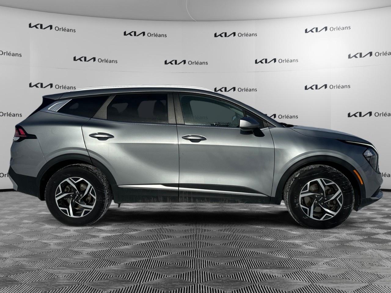 2023 Kia Sportage LX FWD Photo