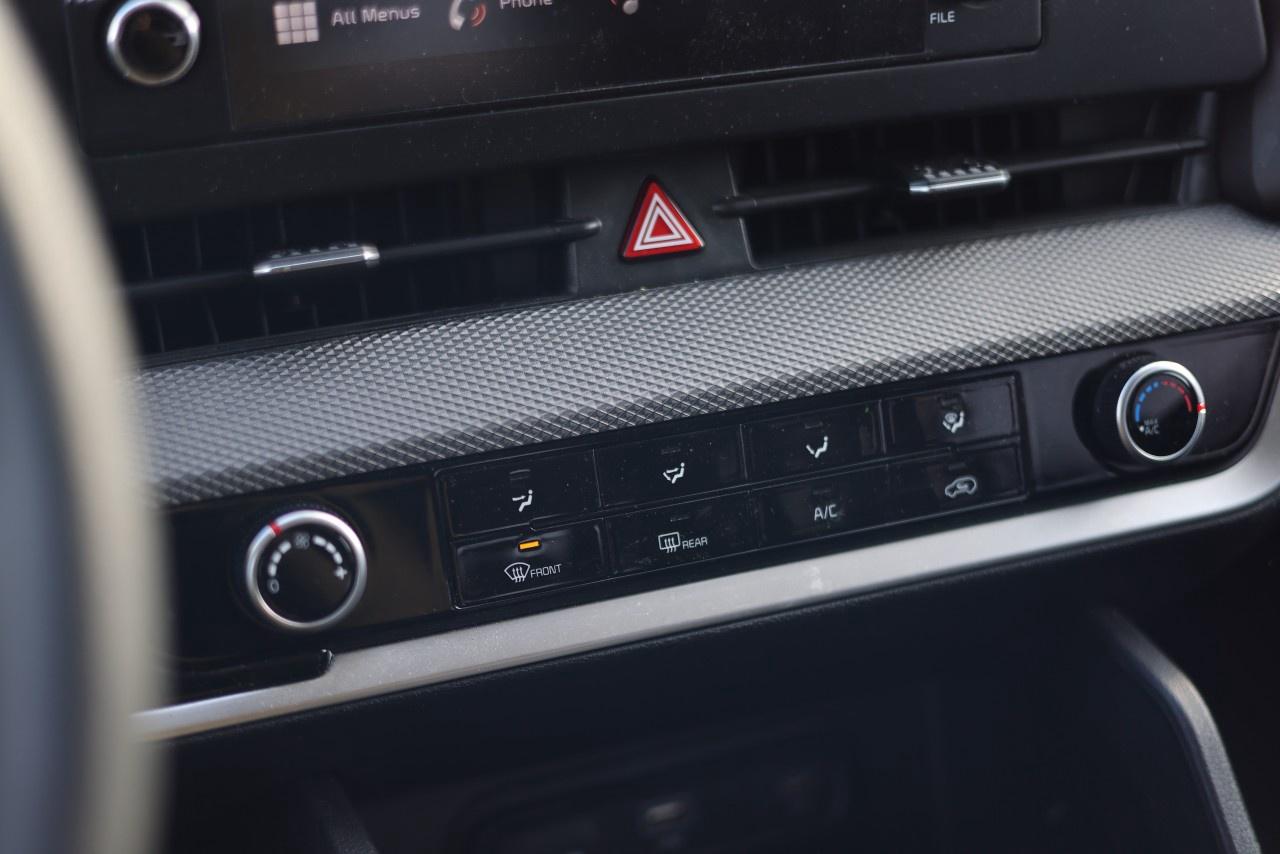 2023 Kia Sportage LX FWD Photo