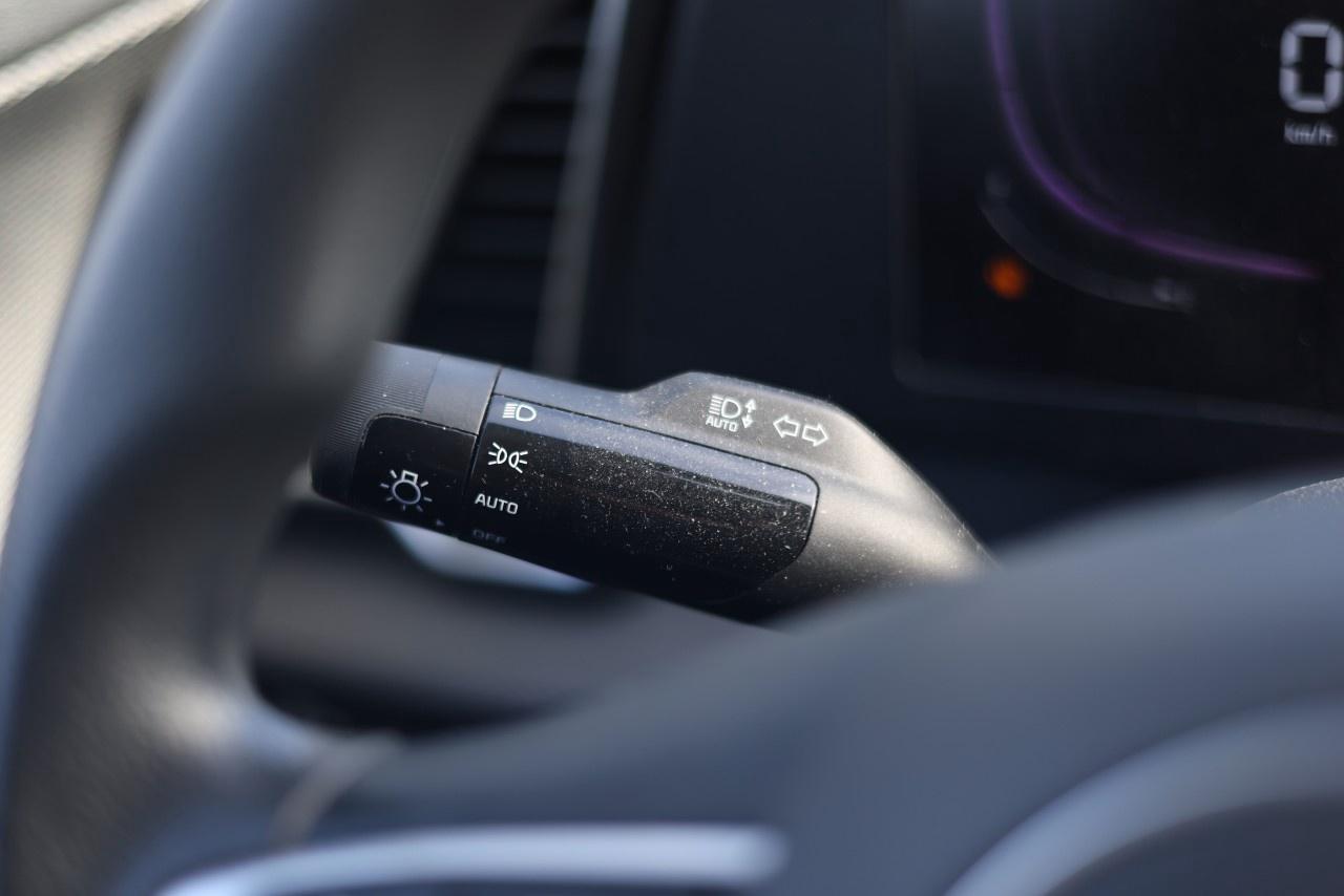 2023 Kia Sportage LX FWD Photo