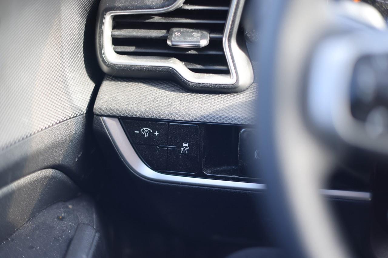 2023 Kia Sportage LX FWD Photo