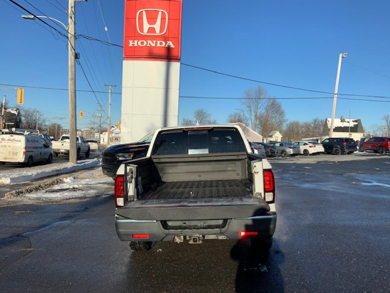 2019 Honda Ridgeline SPORT Photo
