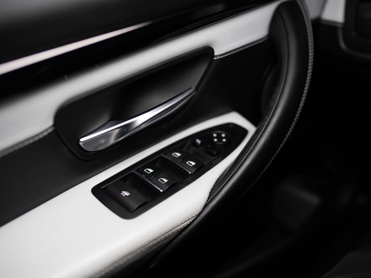 2018 BMW M4 CONVERTIBLE | EXECUTIVE & PREMIUM PKG | 19 IN Photo