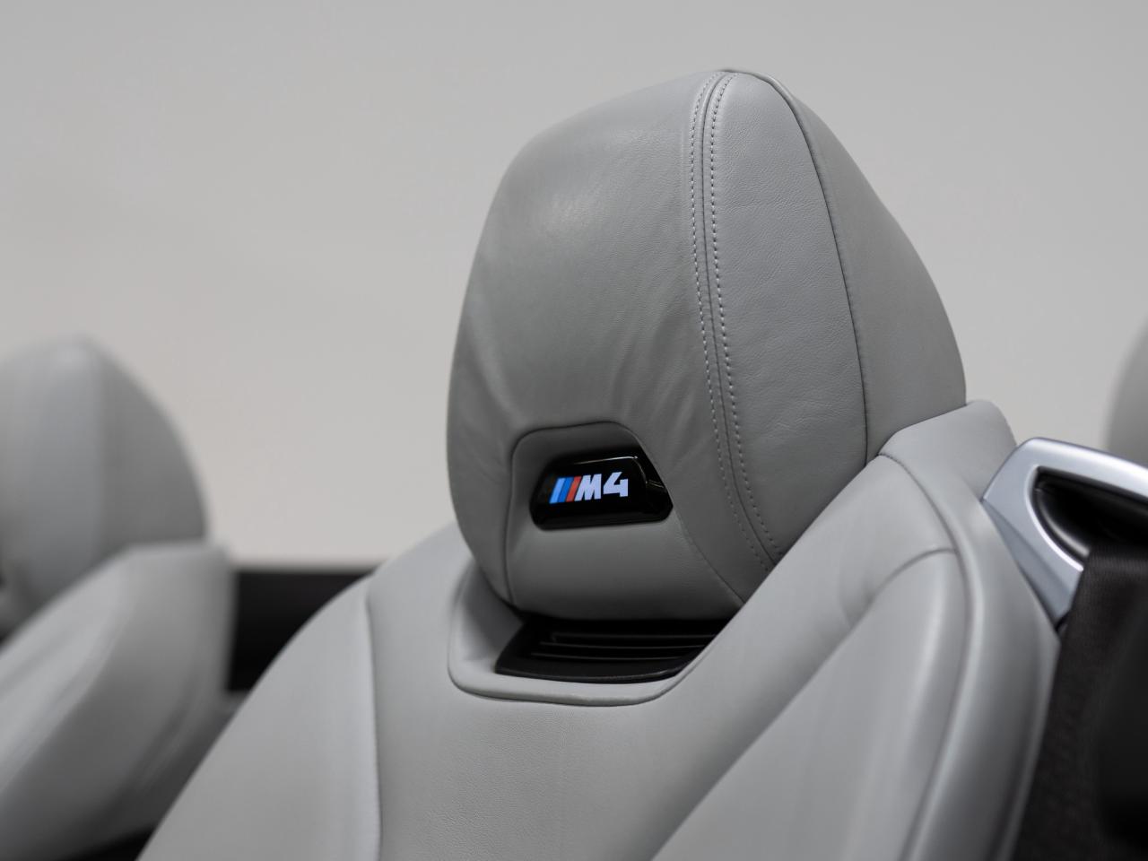 2018 BMW M4 CONVERTIBLE | EXECUTIVE & PREMIUM PKG | 19 IN Photo