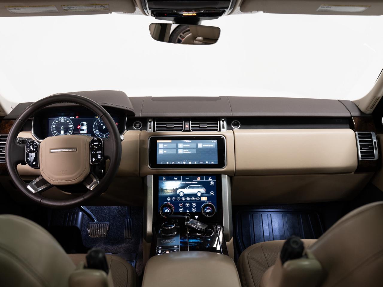 2020 Land Rover Range Rover P525 | HSE | ENTERTAINMENT PKG | 22 IN Photo