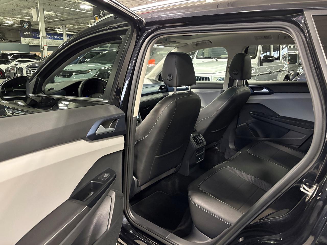 2024 Volkswagen Taos Comfortline|PANOROOF|LEATHER|CARPLAY|BACKUPCAM|+++ Photo