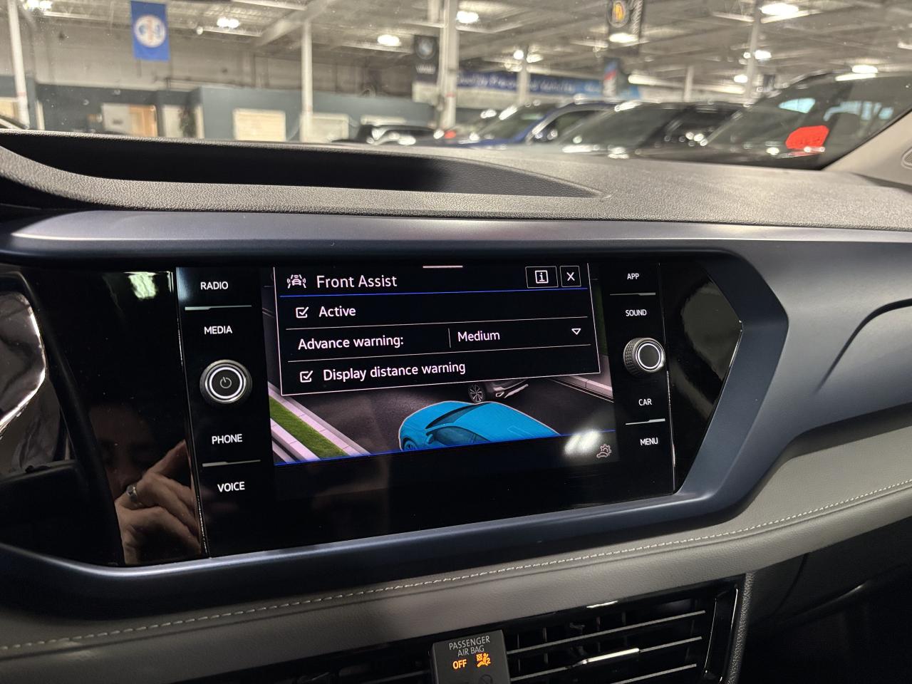 2024 Volkswagen Taos Comfortline|PANOROOF|LEATHER|CARPLAY|BACKUPCAM|+++ Photo
