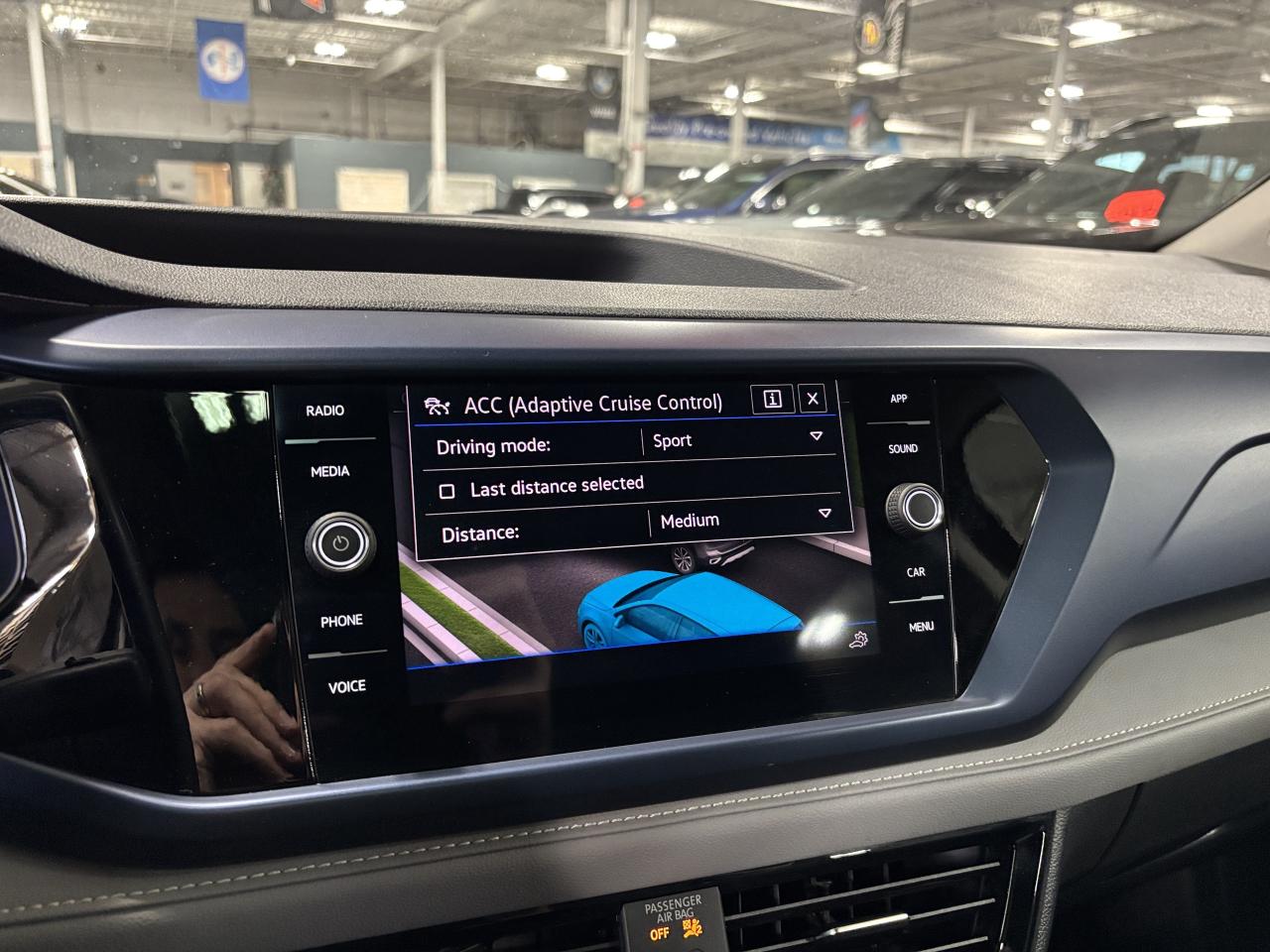 2024 Volkswagen Taos Comfortline|PANOROOF|LEATHER|CARPLAY|BACKUPCAM|+++ Photo