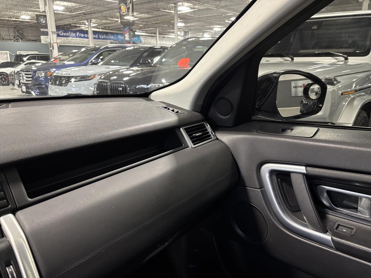 2016 Land Rover Discovery Sport SE AWD|ALLOYS|LEATHER|BACKUPCAMERA|HEATEDSEATS| Photo