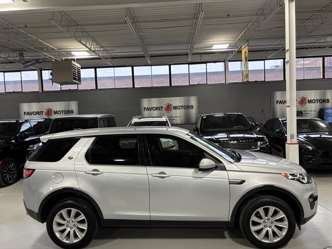 2016 Land Rover Discovery Sport SE AWD|ALLOYS|LEATHER|BACKUPCAMERA|HEATEDSEATS| Photo