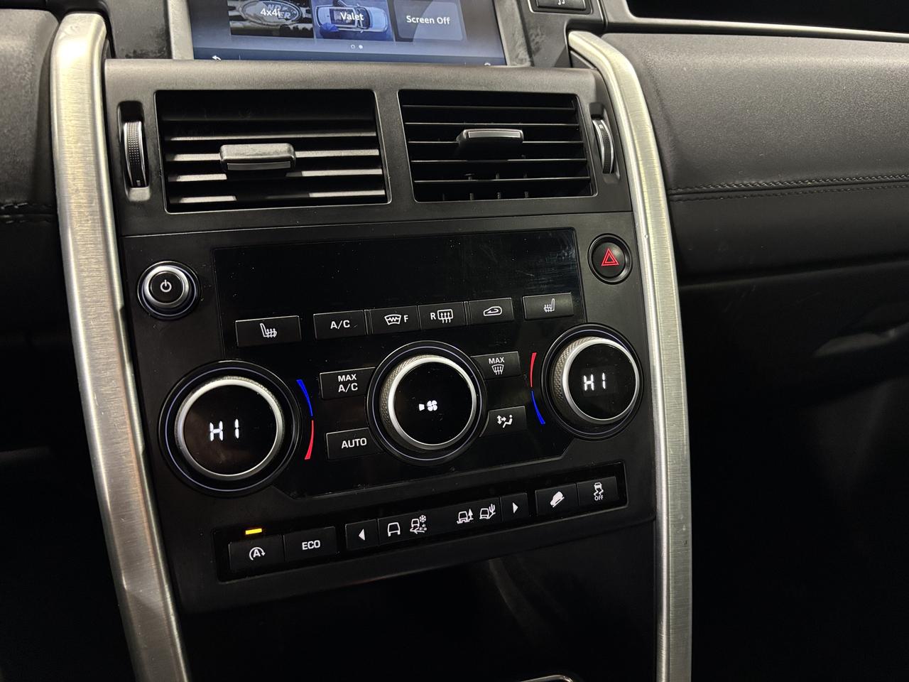 2016 Land Rover Discovery Sport SE AWD|ALLOYS|LEATHER|BACKUPCAMERA|HEATEDSEATS| Photo