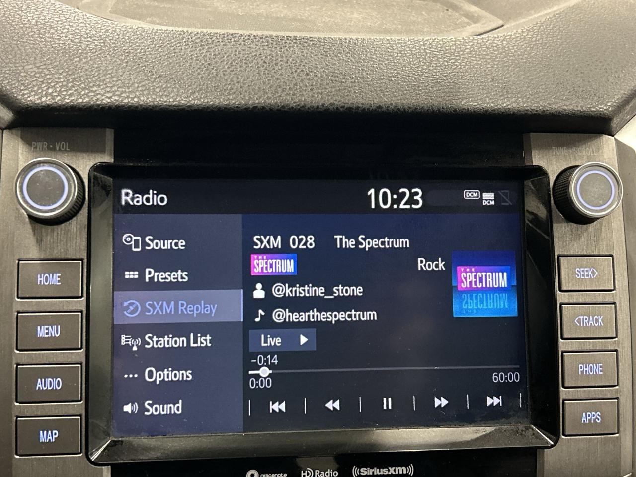 2020 Toyota Tundra SX 4X4 | CREWMAX| 5.7L V8 | HTD LEATHER | CARPLAY Photo3