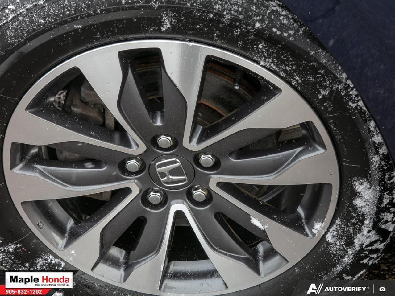 2022 Honda Odyssey Leather Seats| Sunroof| Navigation| Front and Rear Photo