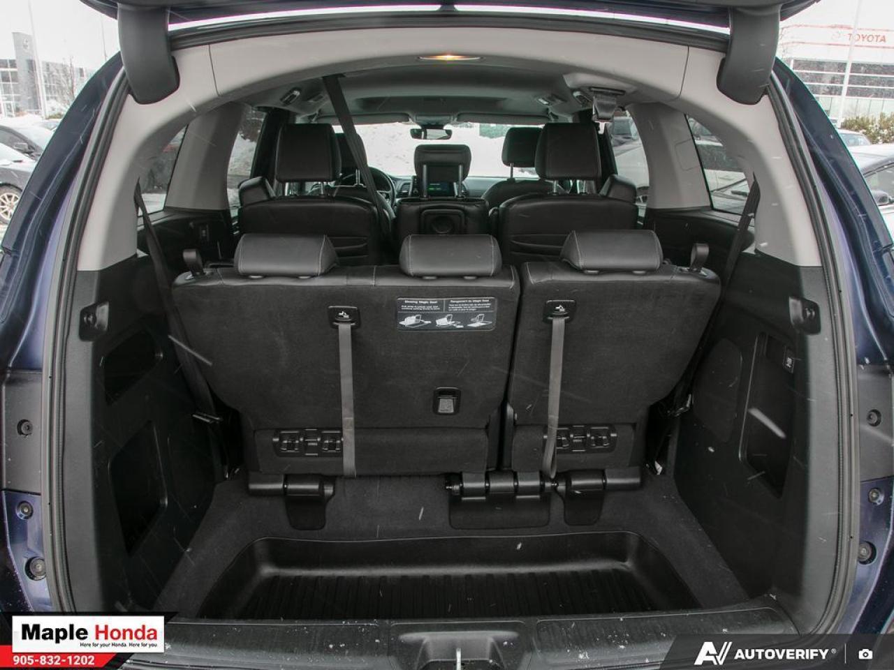 2022 Honda Odyssey Leather Seats| Sunroof| Navigation| Front and Rear Photo
