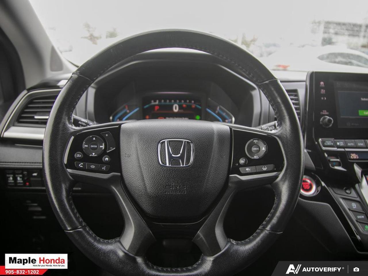 2022 Honda Odyssey Leather Seats| Sunroof| Navigation| Front and Rear Photo