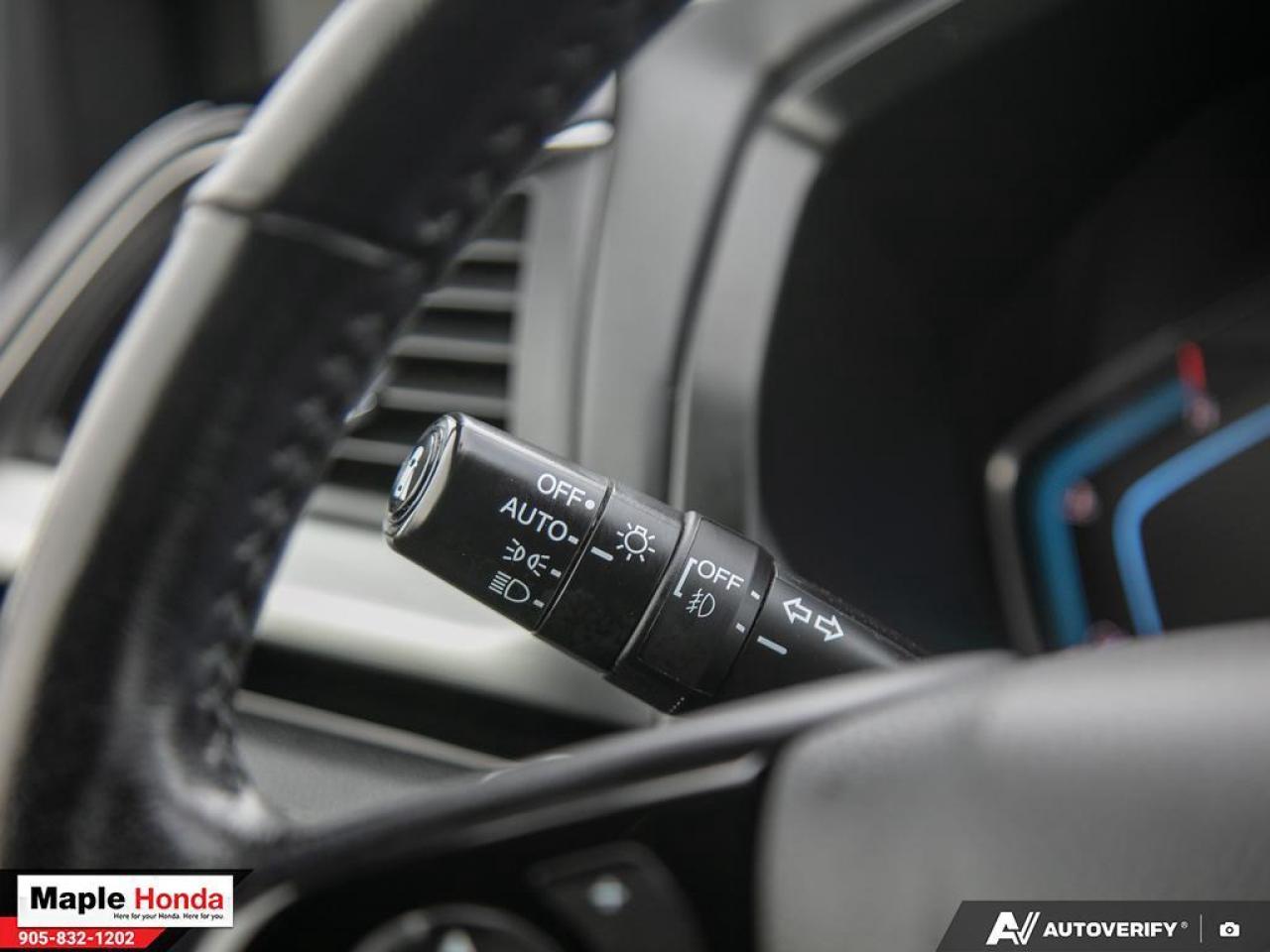 2022 Honda Odyssey Leather Seats| Sunroof| Navigation| Front and Rear Photo