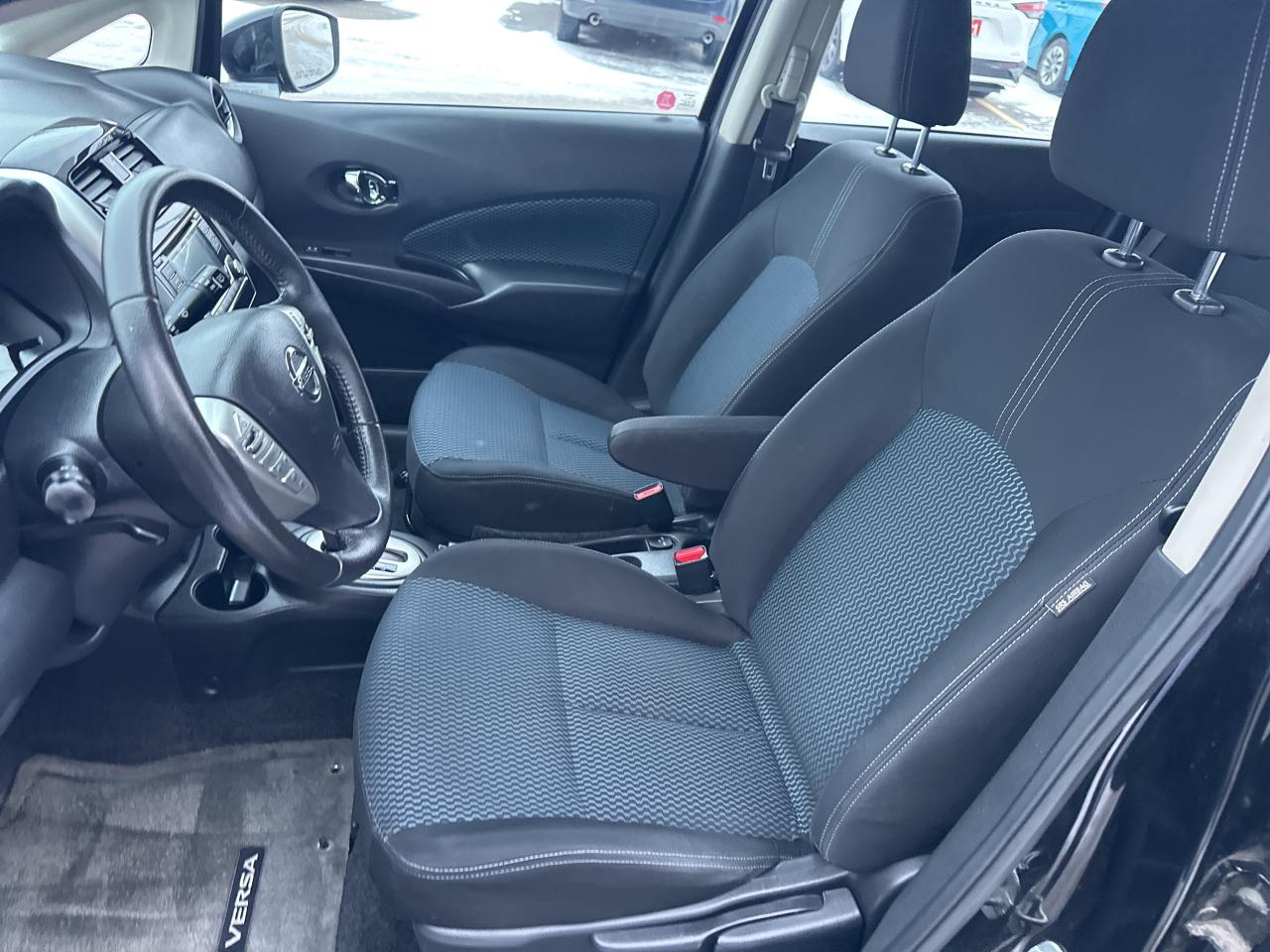 2018 Nissan Versa Note SV Photo