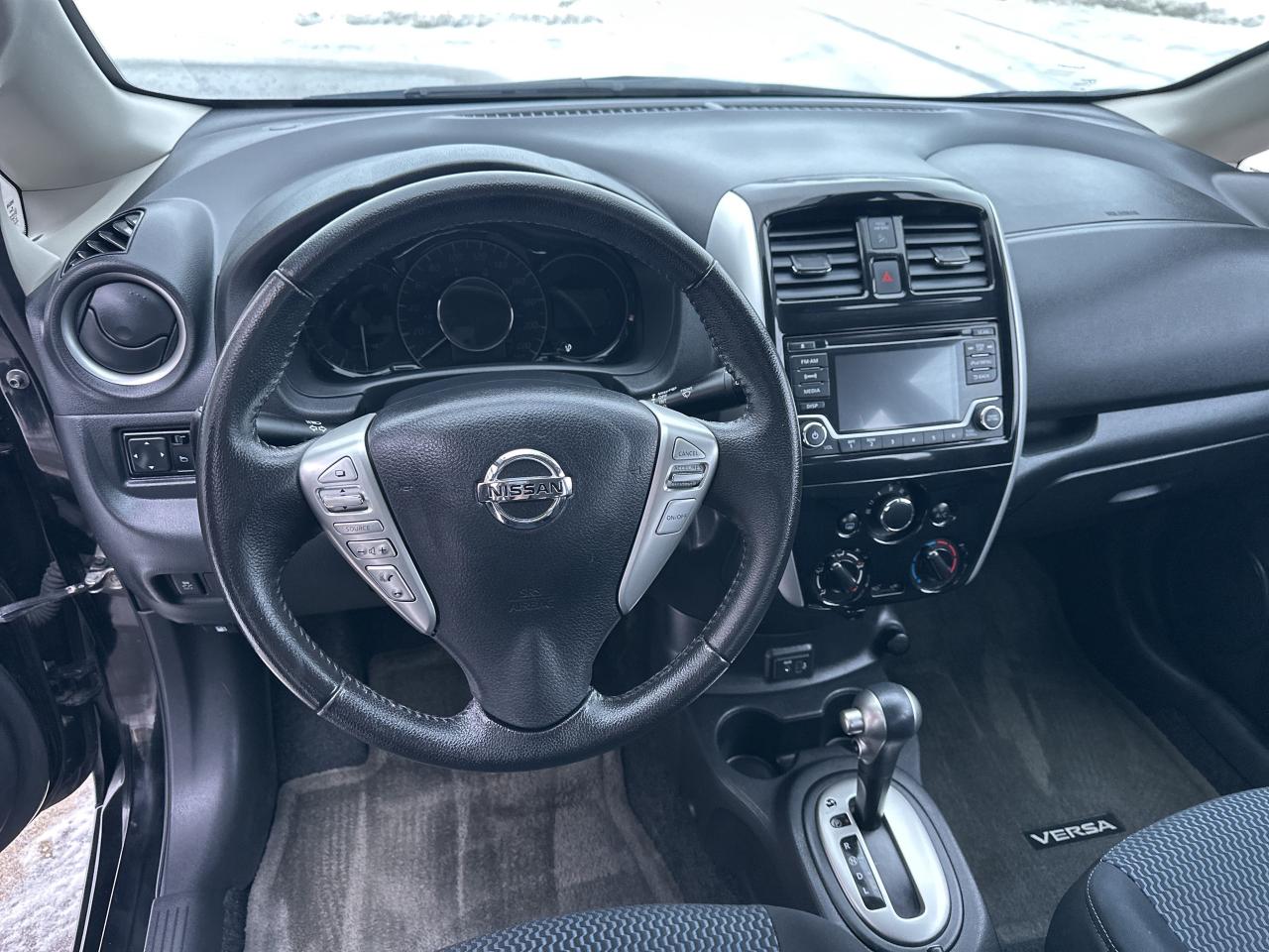 2018 Nissan Versa Note SV Photo
