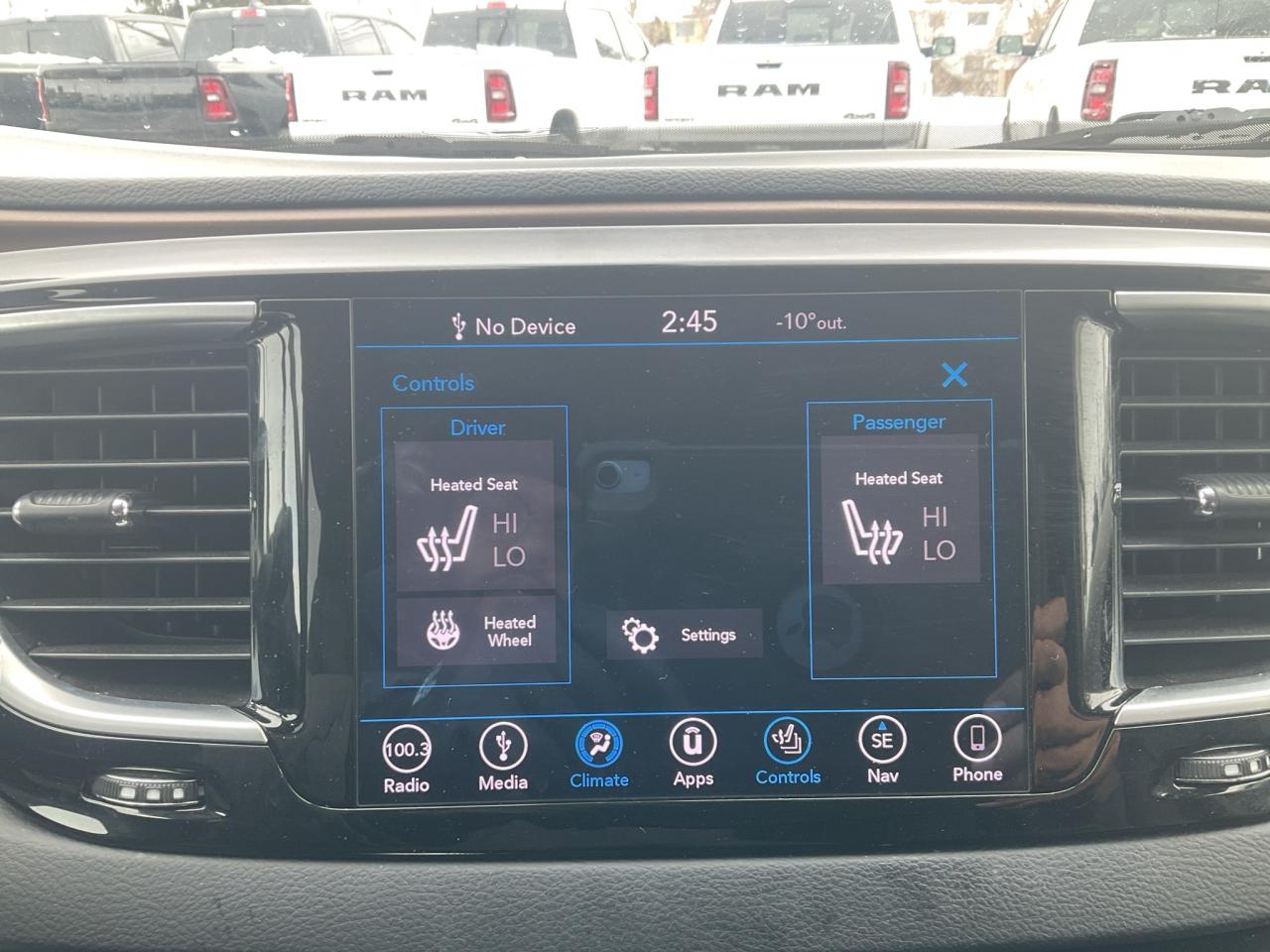 2018 Chrysler Pacifica NAV / POWER SLIDING DOORS / REMOTE START Photo