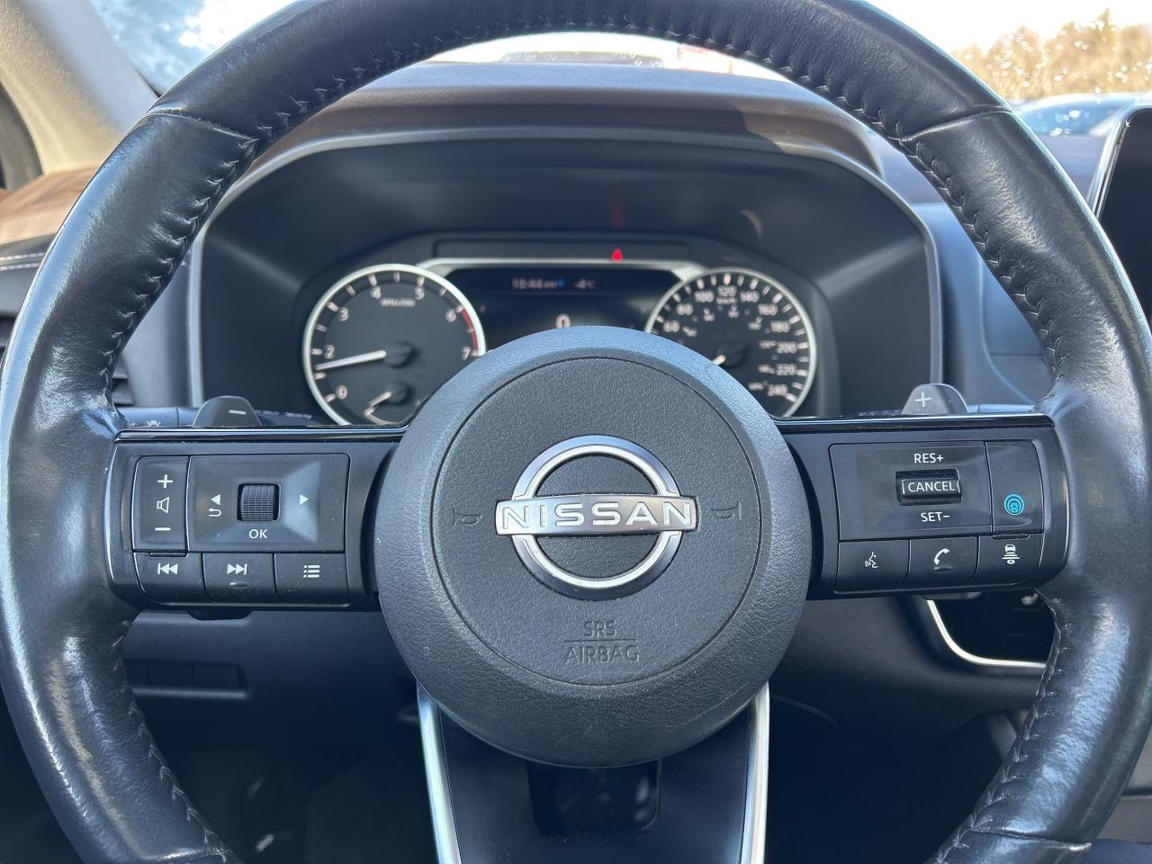 2022 Nissan Rogue SV, REMOTE START, CLEAN CARFAX, ADAPTIVE CRUISE! - Photo #16