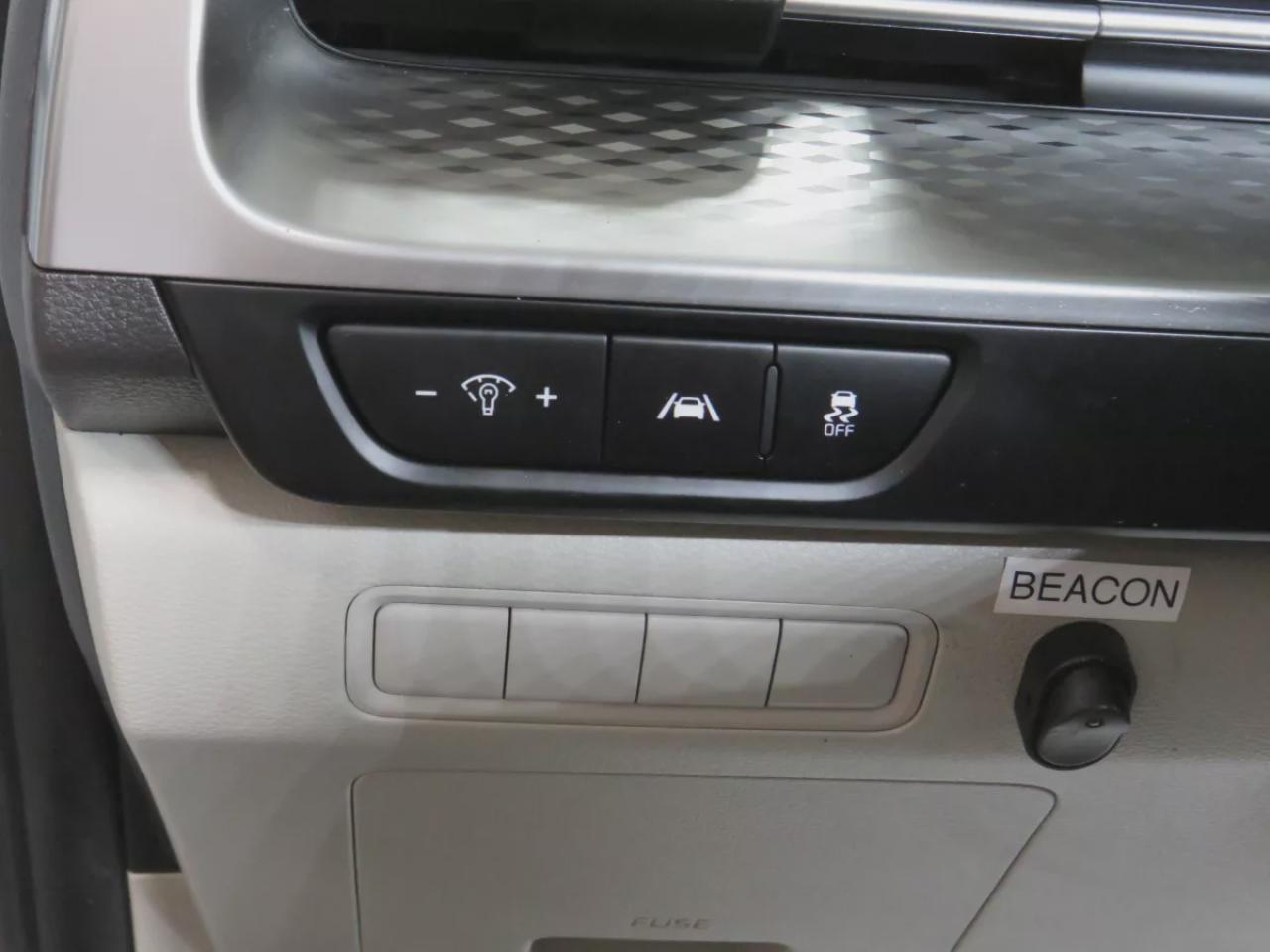 2024 Kia Carnival LX (**RARE!!**GREAT WORK VAN!!**CUSTOM SHELVING UNIT INSTALLED INSIDE!!**ORANGE BECON LIGHT ON ROOF!!**LOW KM!!**ALLOY RIMS**DIGITAL TOUCHSCREEN**REVERSE CAMERA**LANE ASSIST**USB/AUX**ELECTRIC PARKING BRAKE**CRUISE CONTROL**BLUETOOTH**) Photo