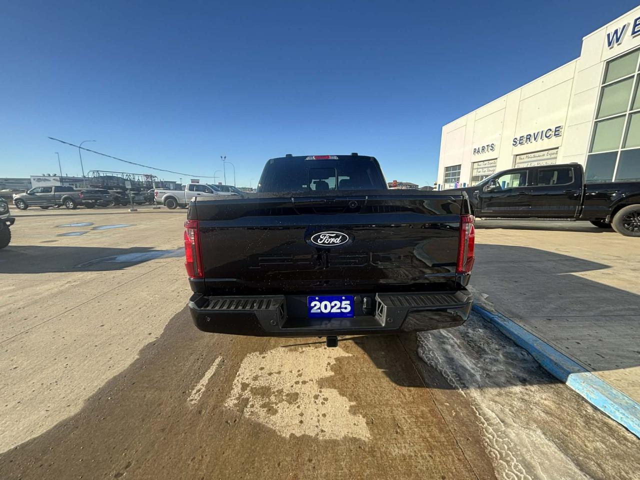 2025 Ford F-150 XLT 4WD SuperCrew 5.5' Box Photo3