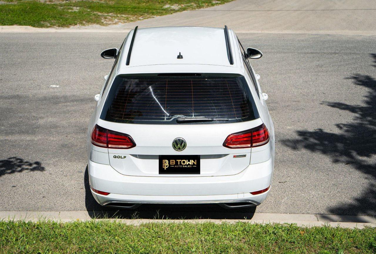 2019 Volkswagen Golf Sportwagen Photo