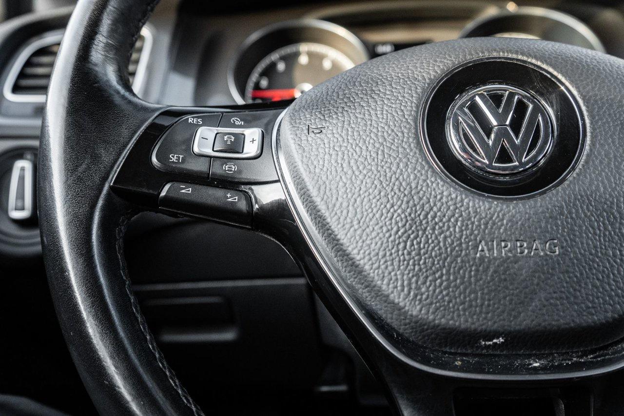 2019 Volkswagen Golf Sportwagen Photo