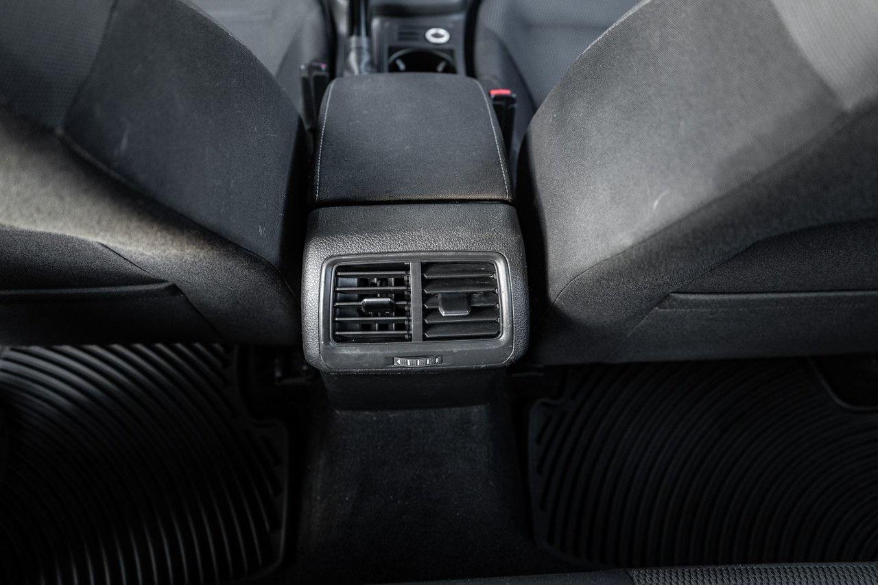 2019 Volkswagen Golf Sportwagen Photo