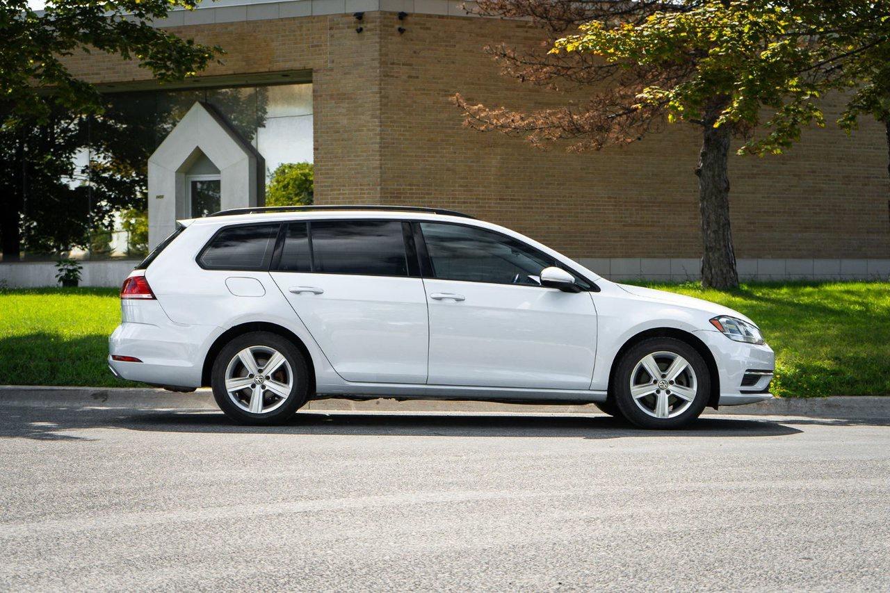 2019 Volkswagen Golf Sportwagen Photo3
