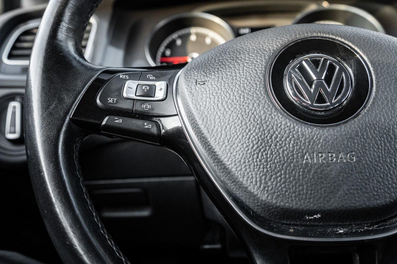 2019 Volkswagen Golf Sportwagen Photo