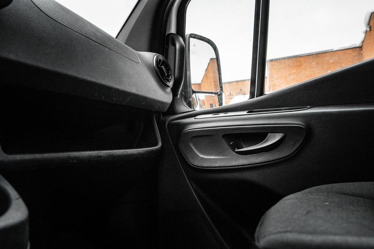 2020 Mercedes-Benz Sprinter Van Photo