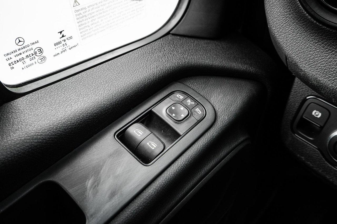 2020 Mercedes-Benz Sprinter Van Photo