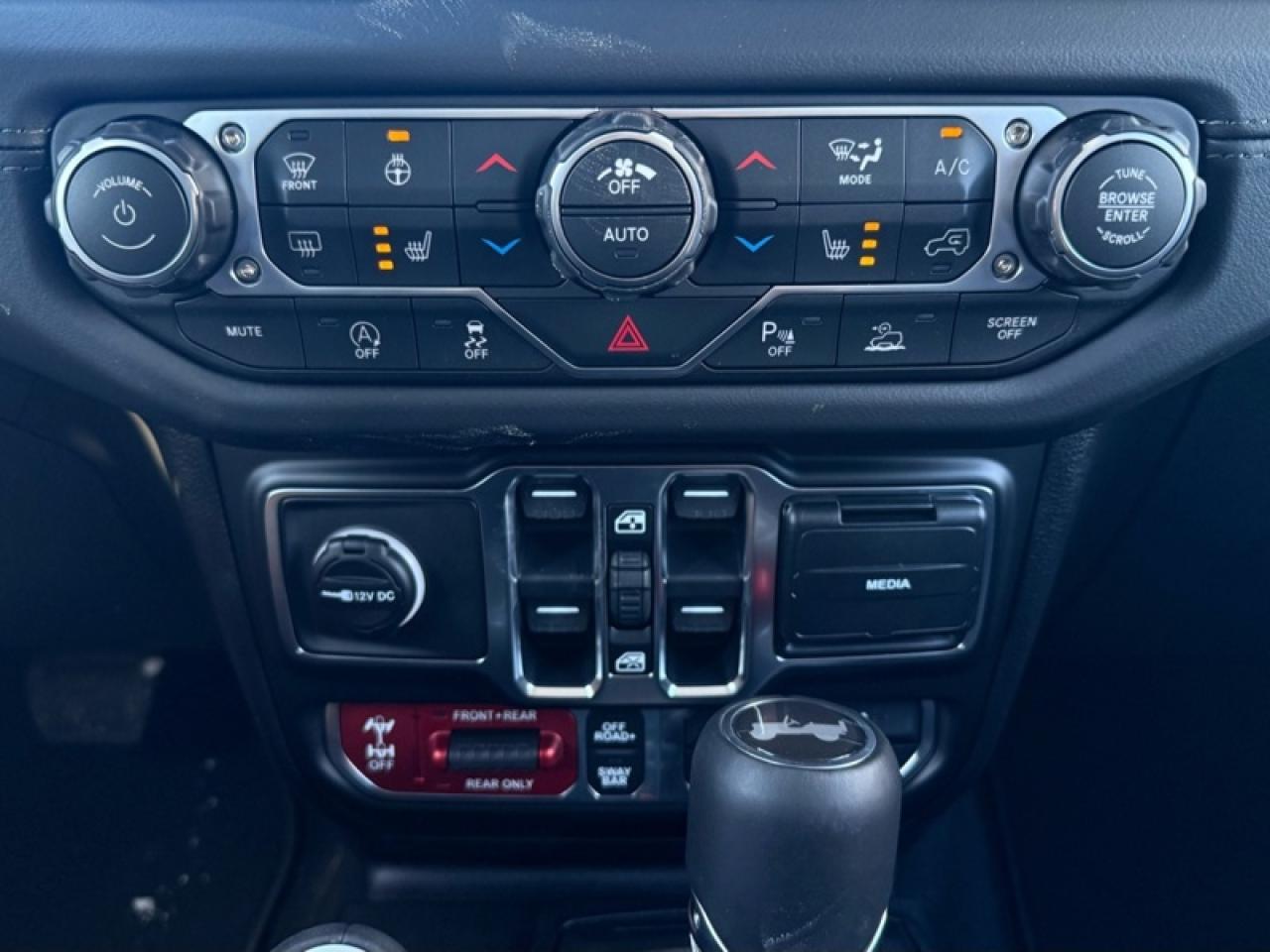 2026 Jeep Wrangler Rubicon X  - Leather Seats Photo