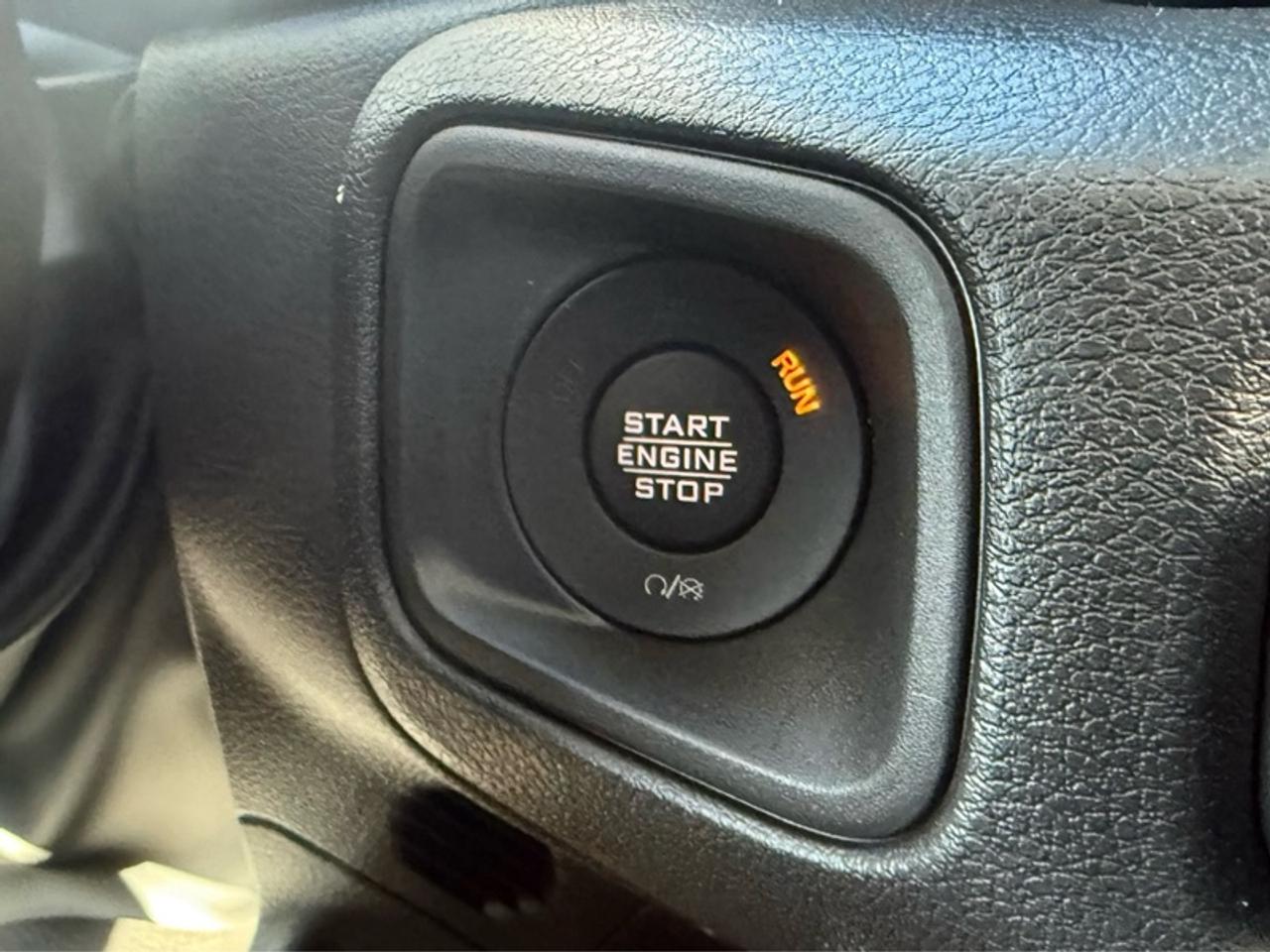 2026 Jeep Gladiator Sport S  - Freedom Top Photo